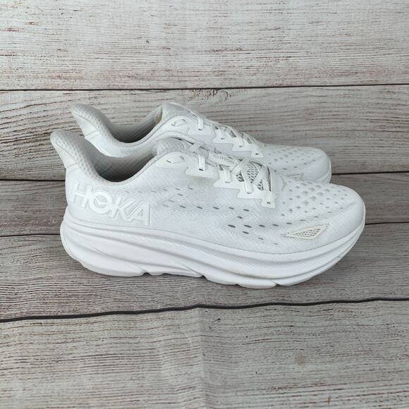 Hoka One Clifton 9 Womens Sz 11B Running Shoes Triple White - TRIED ON ONLY! - Picture 4 of 9